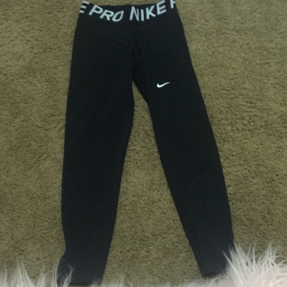 nike pro Dri-Fit tight leggings